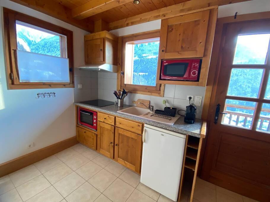 Appartement A Queige Bagian luar foto