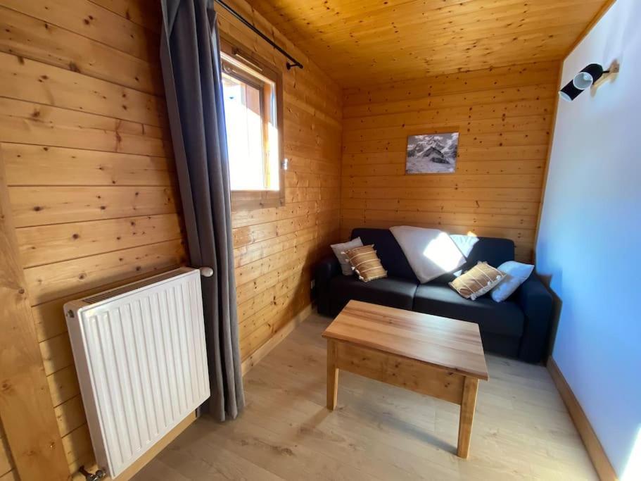 Appartement A Queige Bagian luar foto