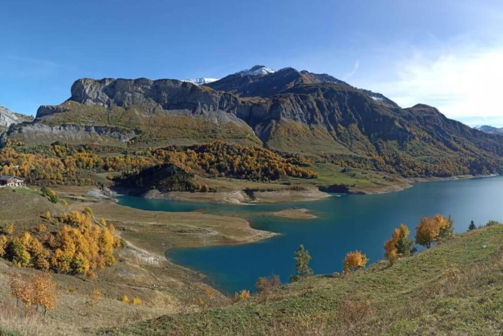 Appartement A Queige Bagian luar foto